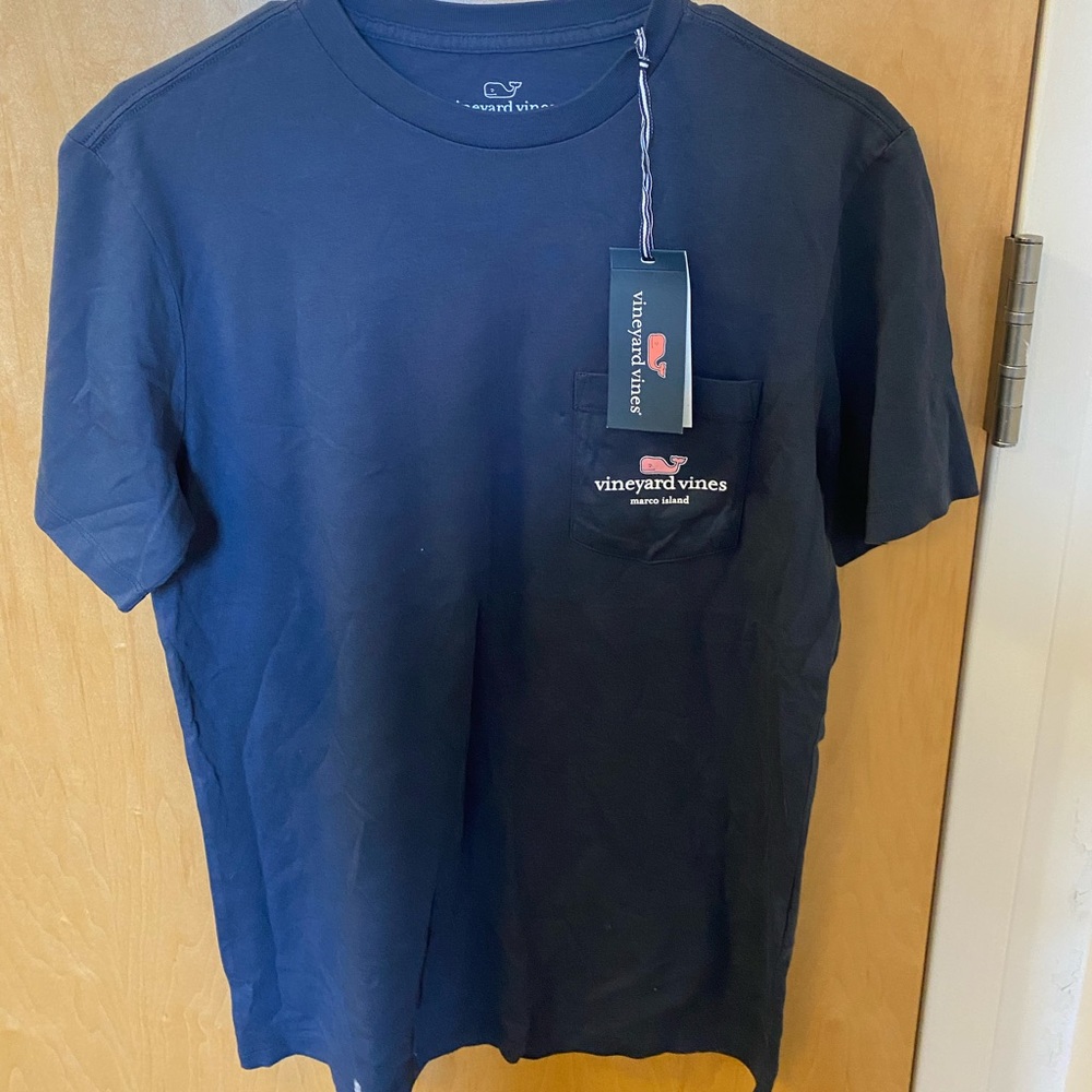 Vineyard Vines Tee